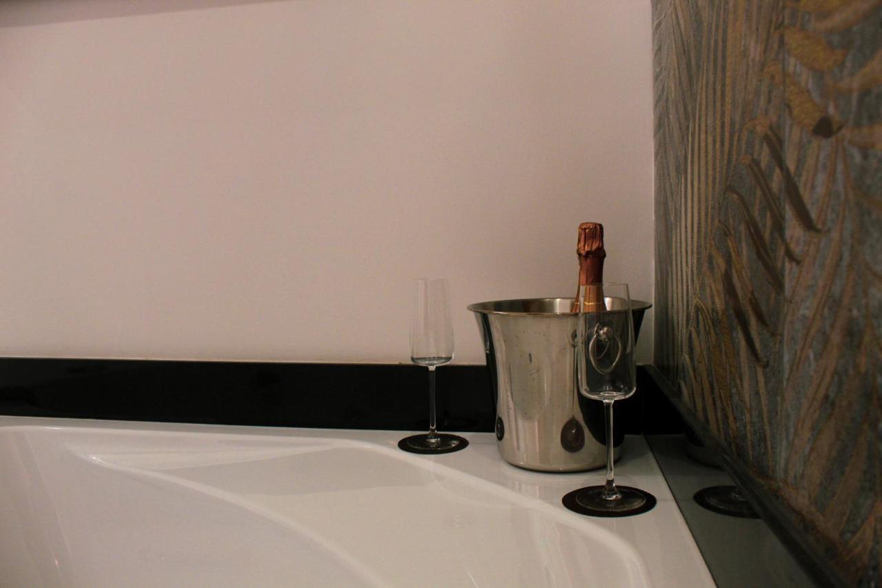 Lion Luxury Rooms Řím Exteriér fotografie